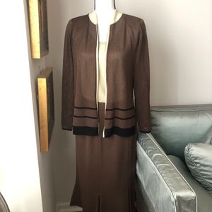 Awesome Misook Mesh Brown and Gold Skirt Suit